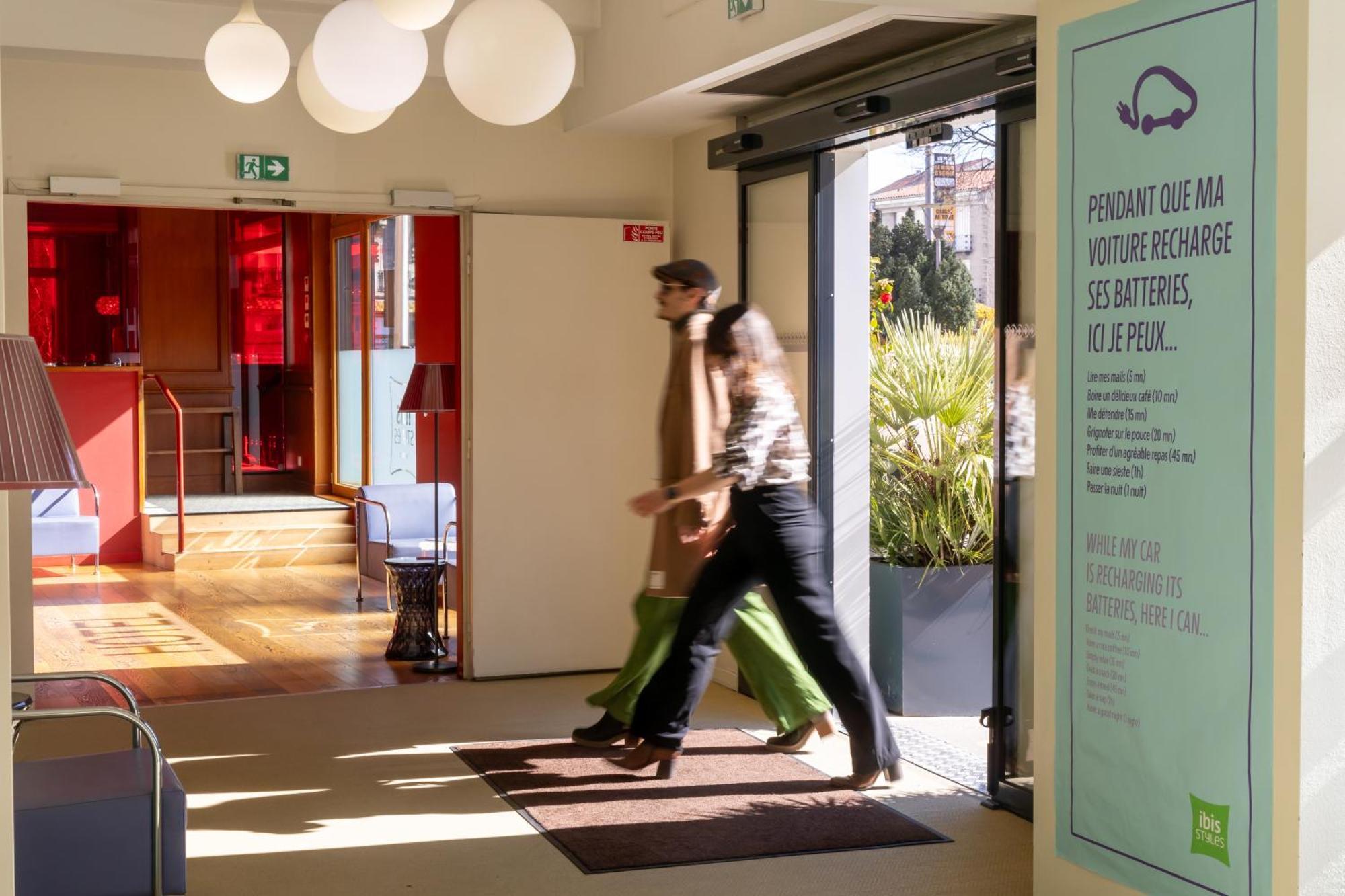 מלון Ibis Styles Le Puy En Velay מראה חיצוני תמונה