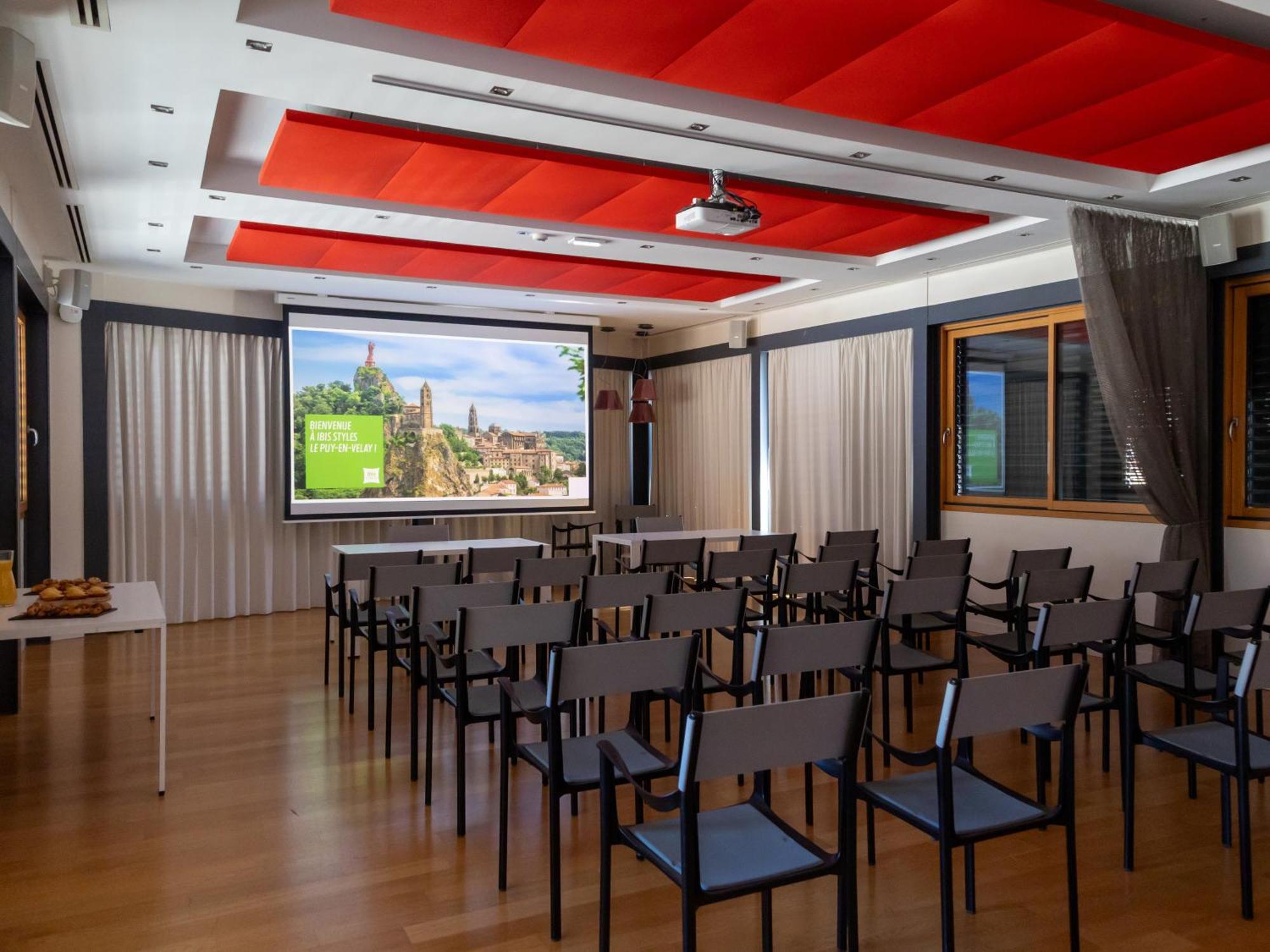 מלון Ibis Styles Le Puy En Velay מראה חיצוני תמונה